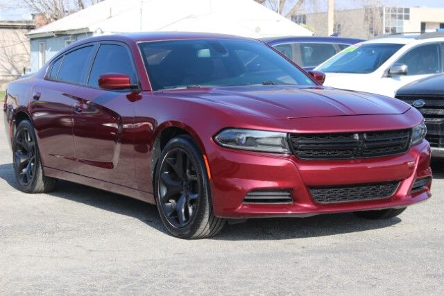 2017 DODGE CHARGER SE