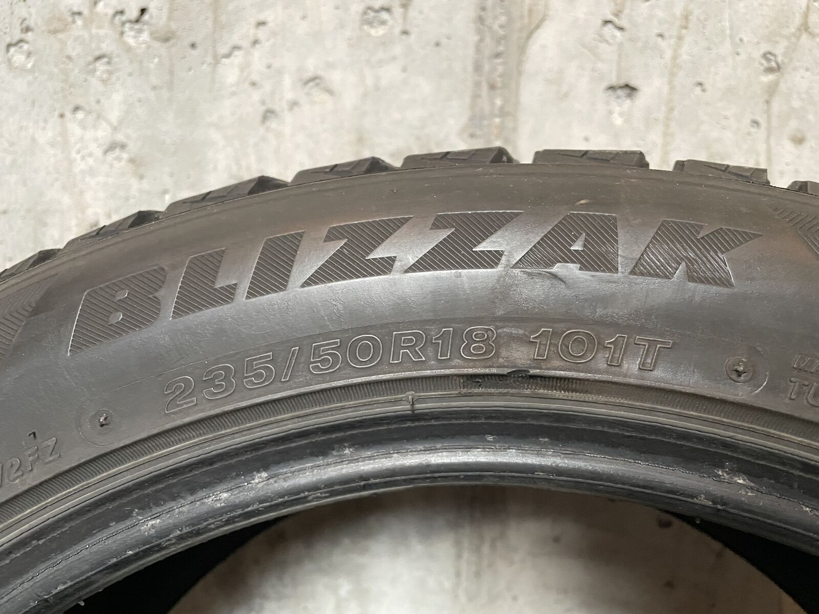 Great Deal! Blizzak Snow Winter Tires Set of 4 Size 235/50R18 101T