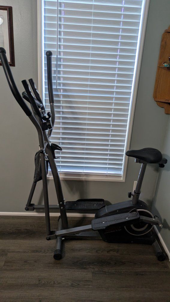Weslo Momentum G 3.2 elliptical and exercise bike hybrid trainer