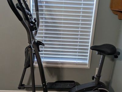 Weslo Momentum G 3.2 elliptical and exercise bike hybrid trainer