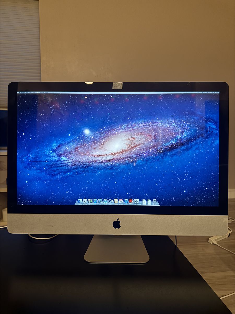 $175 - iMac 27" - Model A1312 Serial DCPH3437DHJP