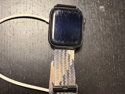 Apple Watch SE 44mm