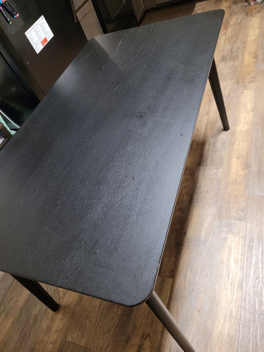 Table and chairs - Together or separate