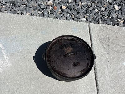 LOdge Dutch Oven 12 Inch Deep