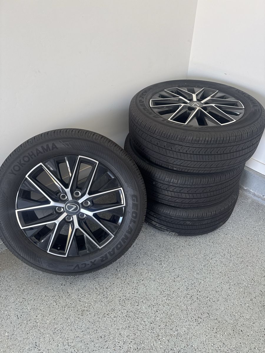 Lexus GX 550 tires and wheels