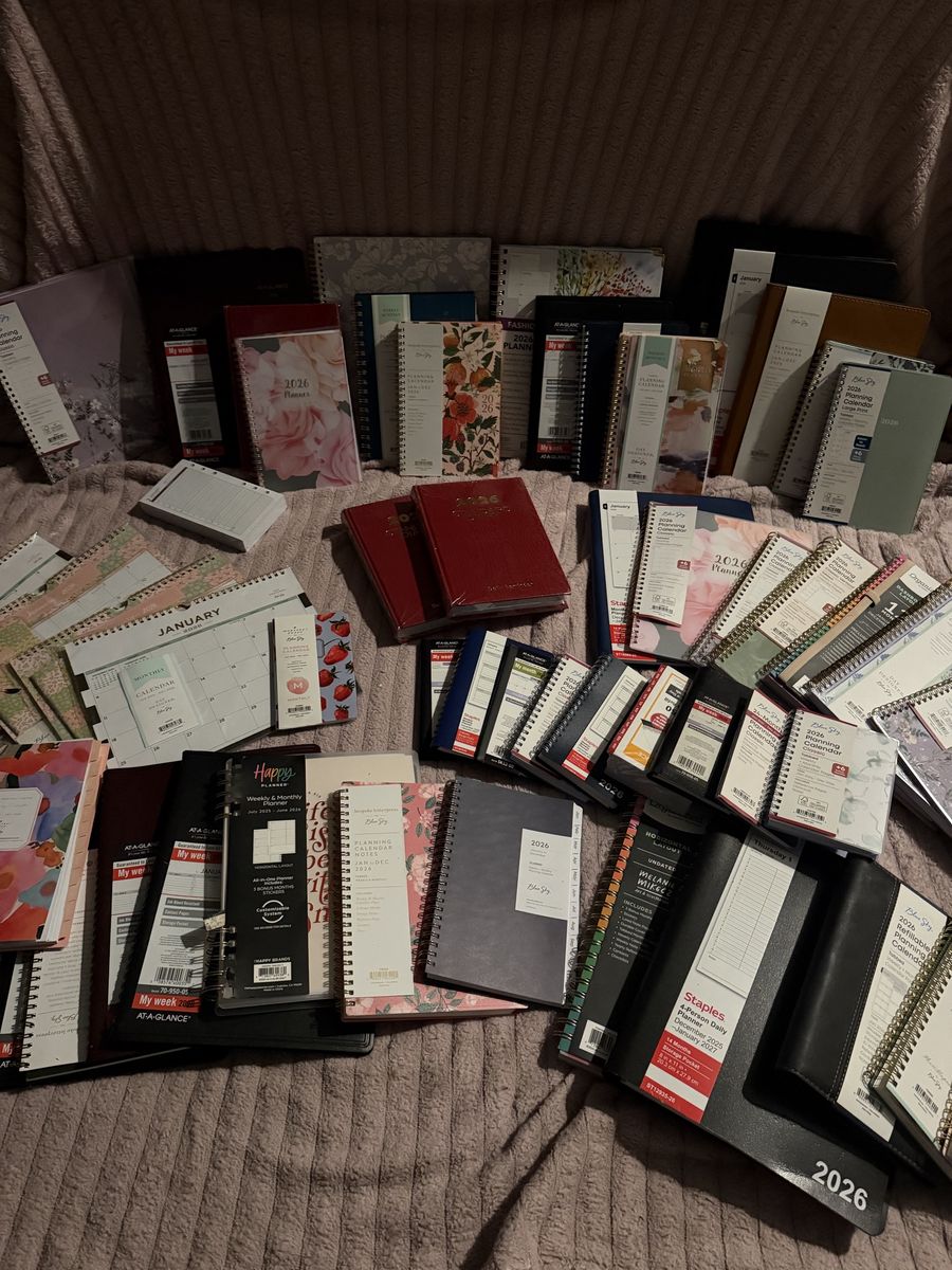 2026 Planners.  Come pick the one you want out!  $5 each! $100 for all
