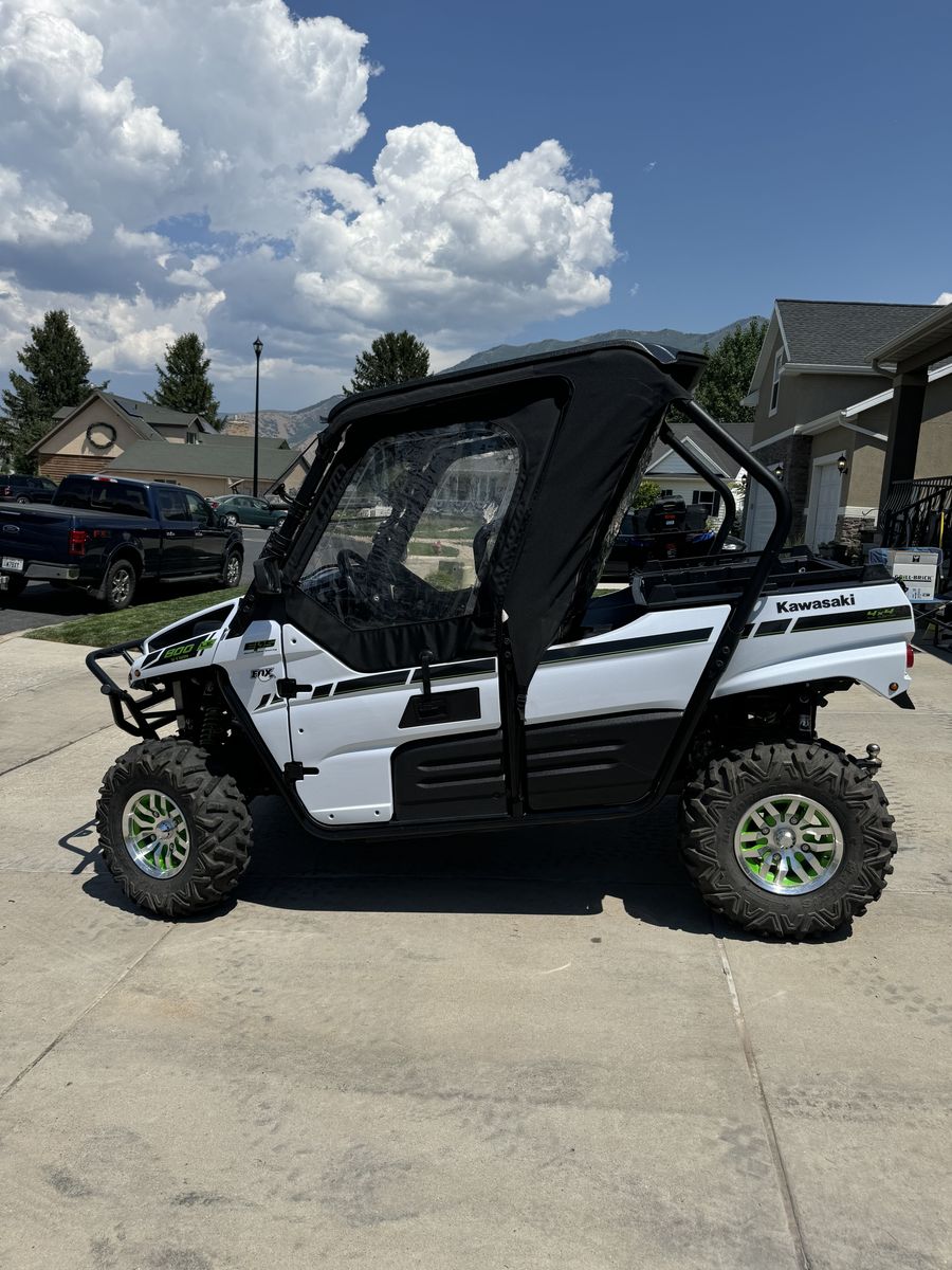 2015 Kawasaki Teryx 800 LE
