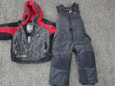 Boys 3T Coat & Snowpants - 10$