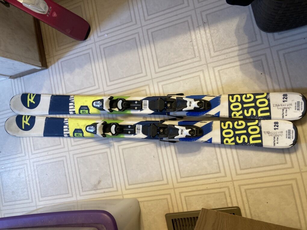 Rossignol 128cm with Adjustable Bindings