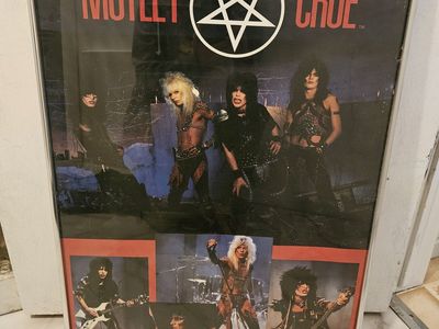 Rock and roll memorabilia 1980s mint!