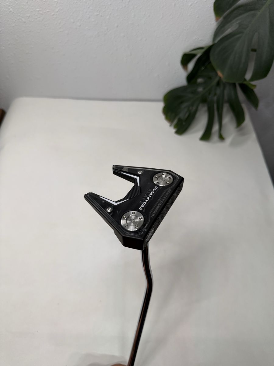 2026 Scotty Cameron Phantom Black 7 Limited Release 35” RH Putter