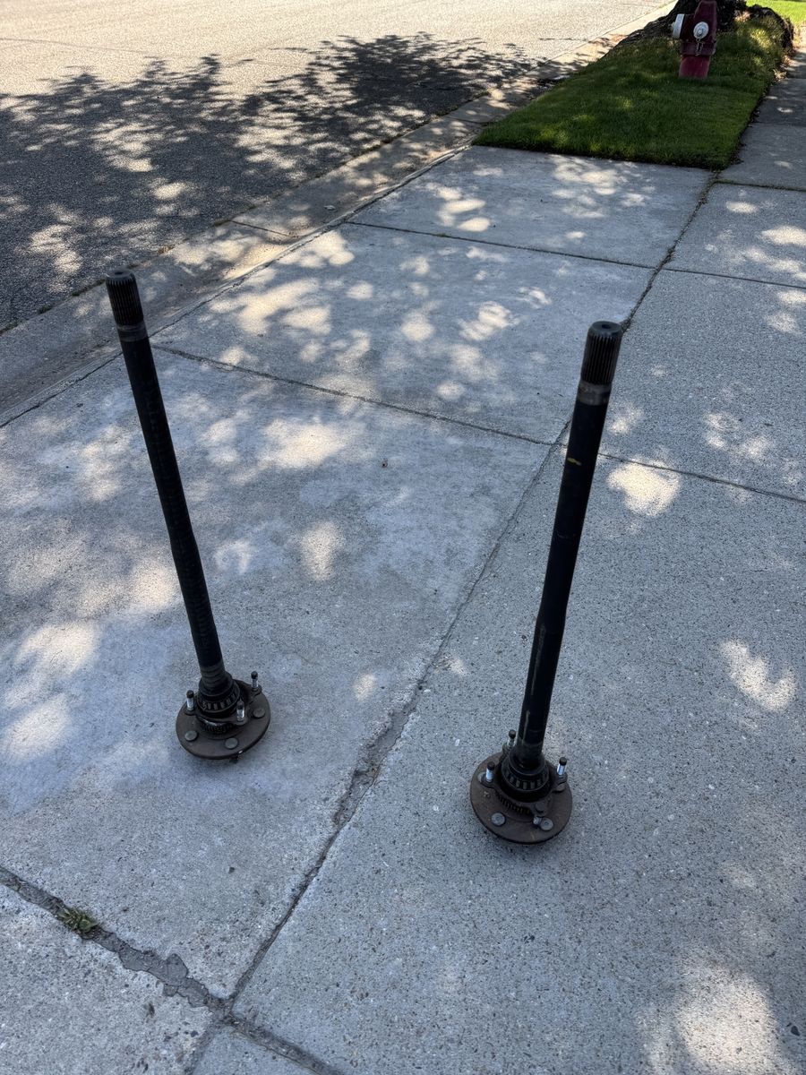 Jeep wrangler JK rear axle shafts