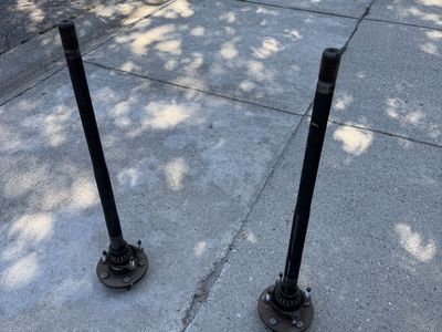 Jeep wrangler JK rear axle shafts