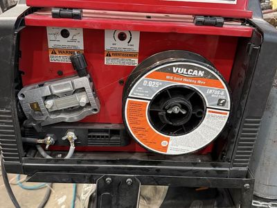 Lincoln Electric Power MIG 180C Welder with Cart and Wire