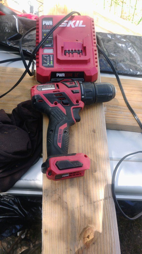 skil drill driver and charger