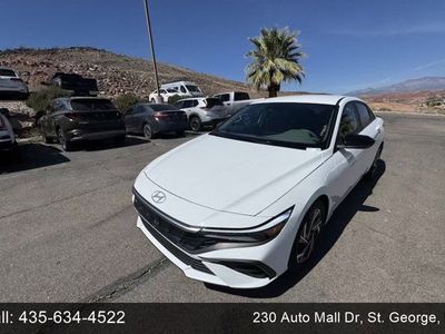 2025 Hyundai Elantra SEL Sport