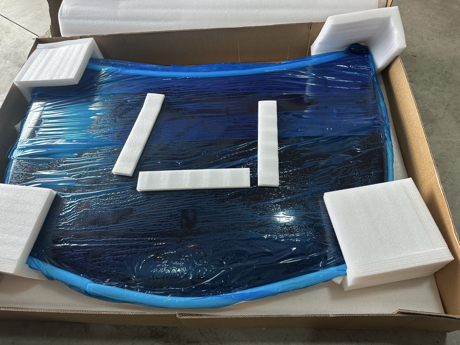 23-24 Kia Sportage Hood