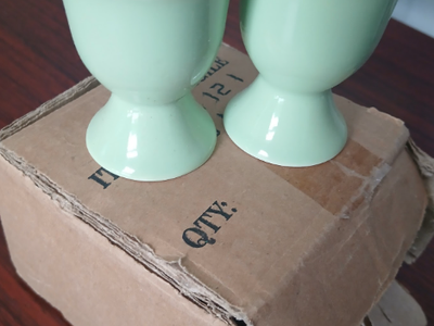 Set of 4 Light Green Ceramic Egg Cups, Item #400121 + 316, New in Box-FRAGILES