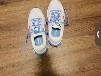 Nike shoes