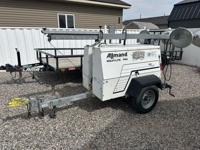 Light Tower / Generator