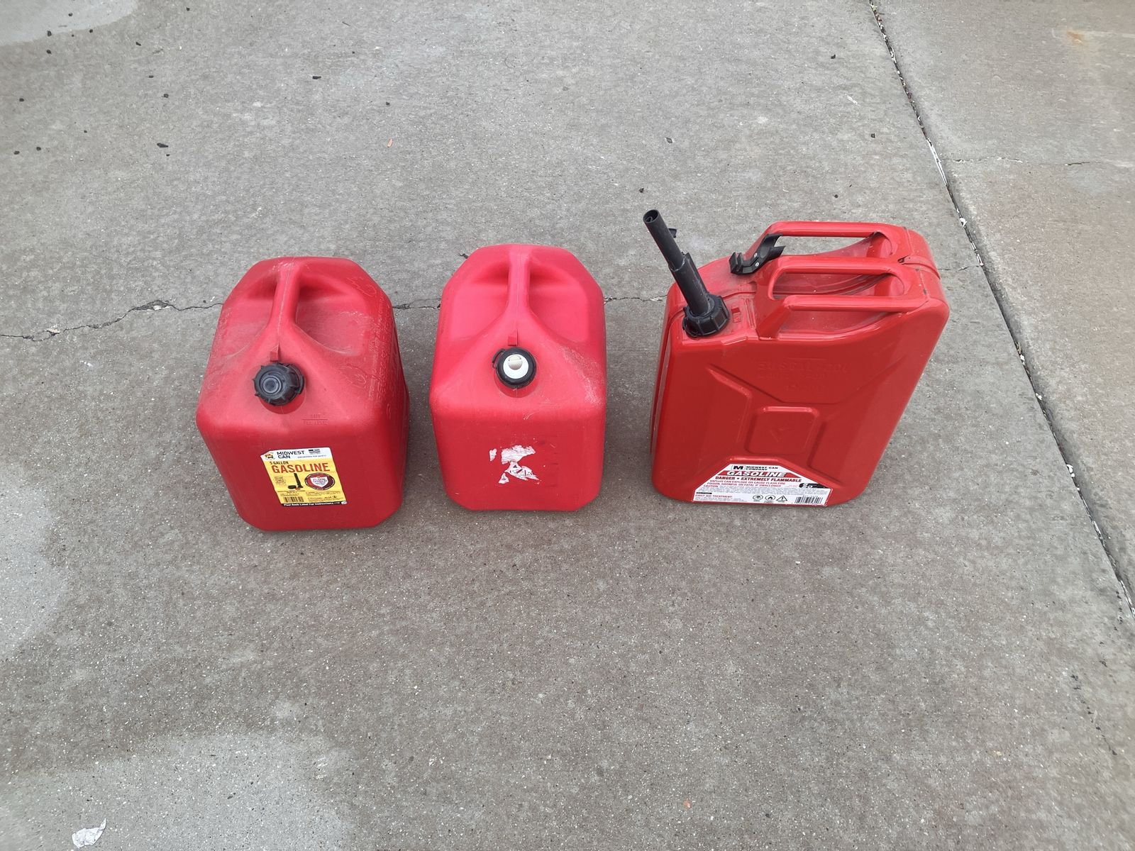 Gas cans