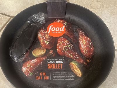 12 inch brand new cast iron skillet