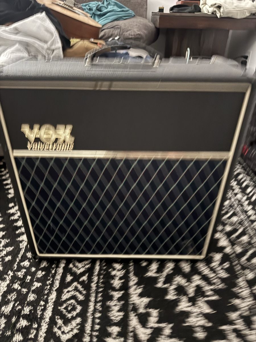 Vox valvtronics amp