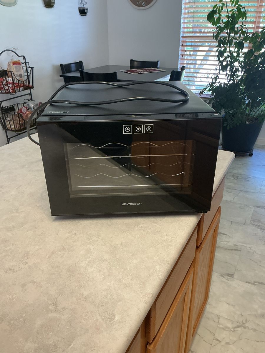 Emerson Countertop Wine Cooler Refrigerator Black Glass Door
