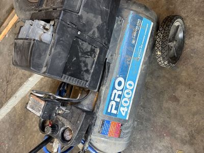 Air Compressor 12 Gallon 4Hp