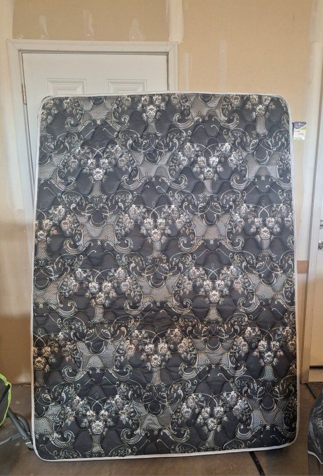 Queen mattress from rv
