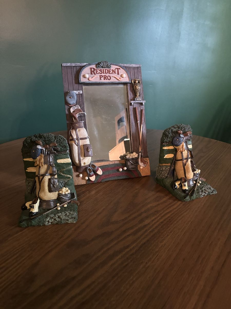 Golf Decor Mirror & Bookend Set