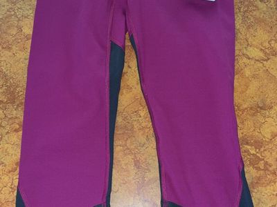 Lululemon Sports Leggings (XS)