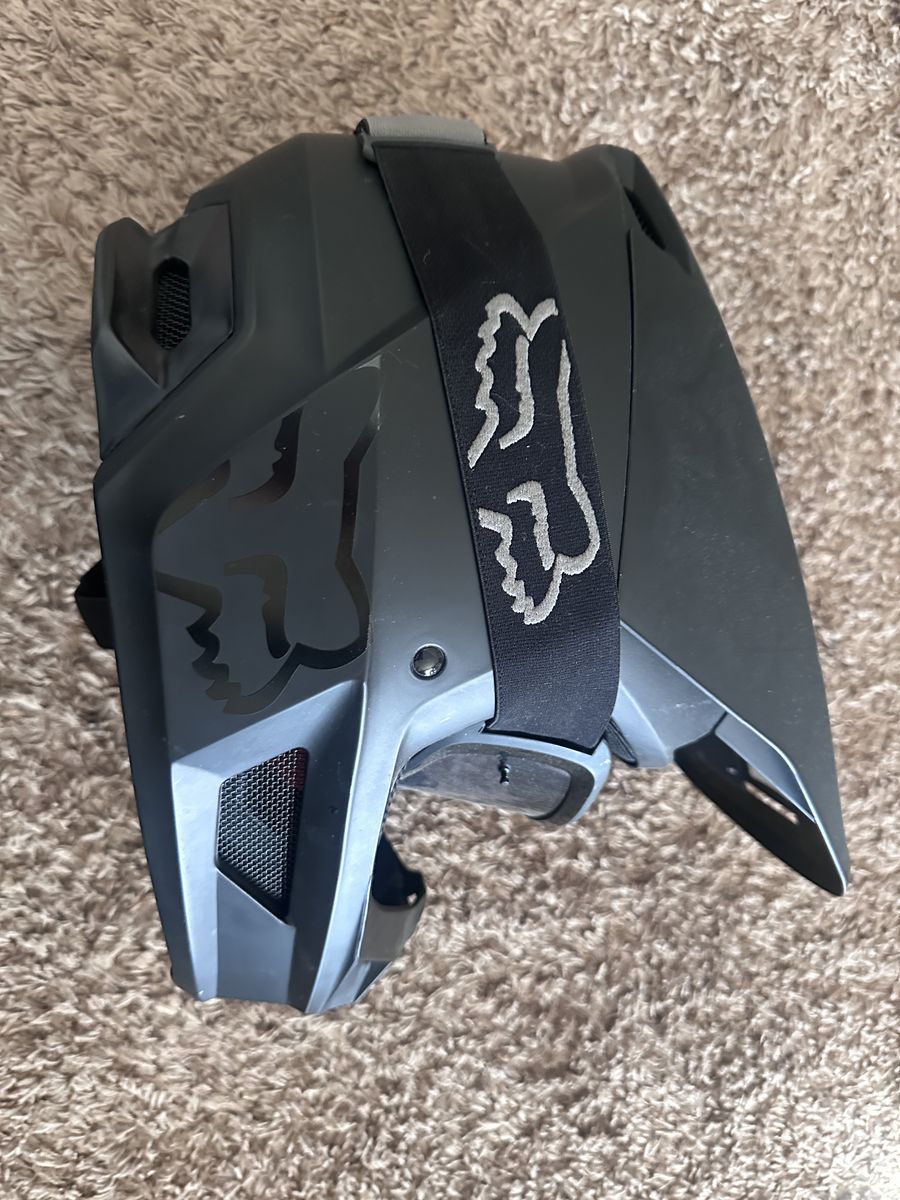 Fox Racing V1 Motocross Helmet & Fox Goggles Bundle - Matte Black