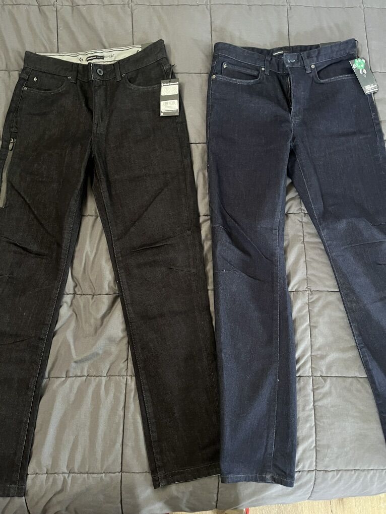Black Diamond denim jeans 30x32 (men’s, new)