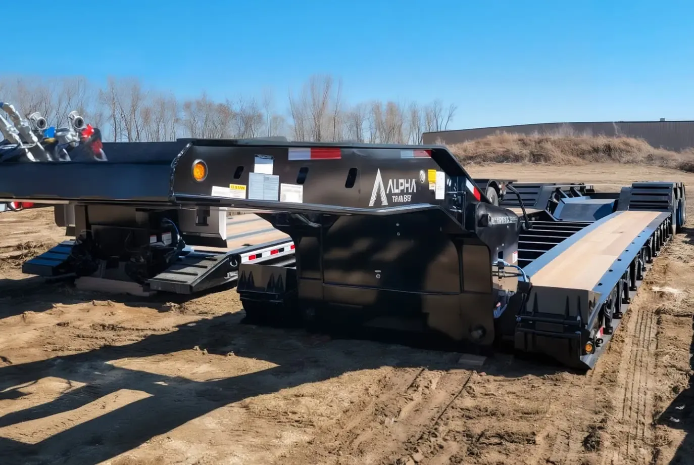 2025 Alpha HD 110HDG-SF Trailer