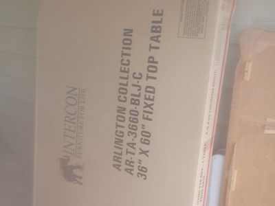 Intercon Arlington Collection 36" x 60" Fixed Top Dining Table AR-TA-3660-BLJ-C New in Box
