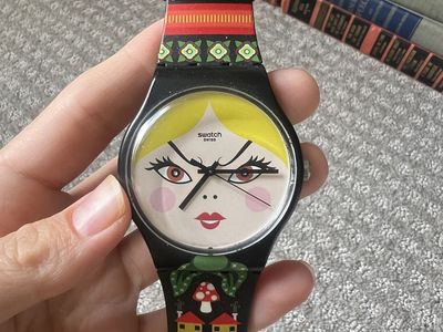 Russian Beauty Swatch Watch