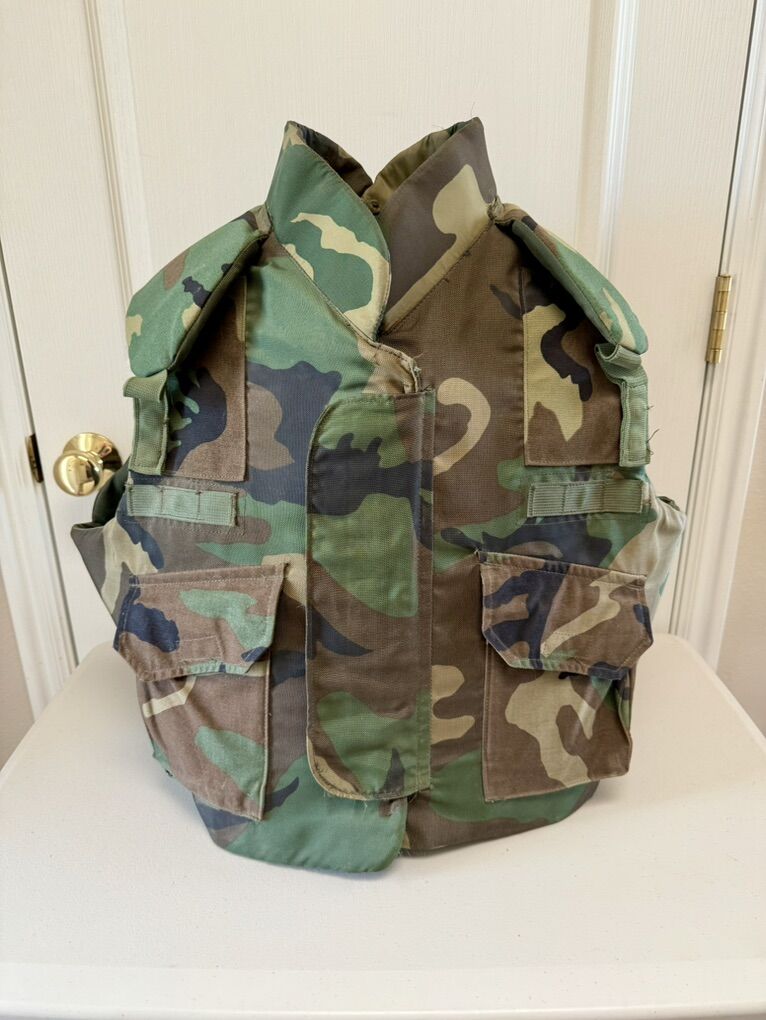 Size Large Military Body Armor Fragmentation Vest
