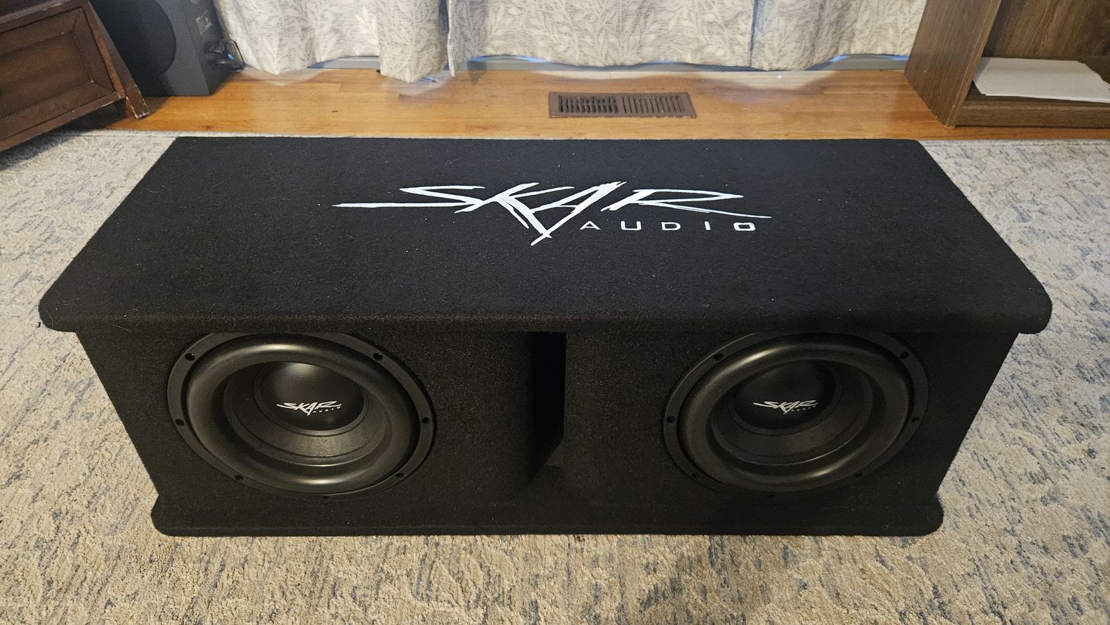 Skar Audio Dual 10" 2400W Loaded Sdr Series Vented Subwoofer