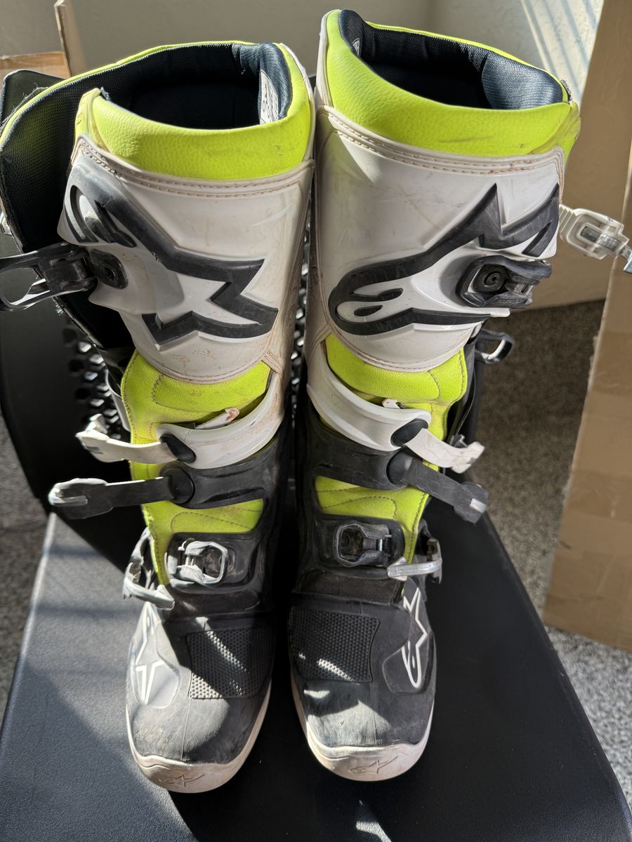 Alpine Star Tech 5 motocross boots size 9