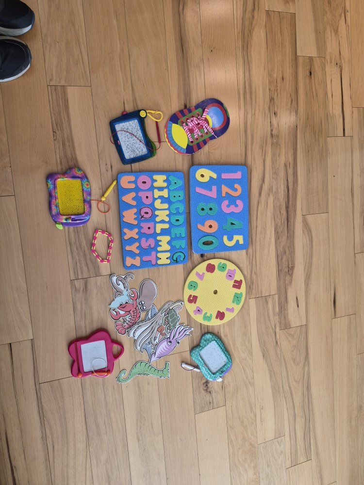 Main image 6