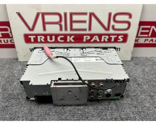 Main image 4