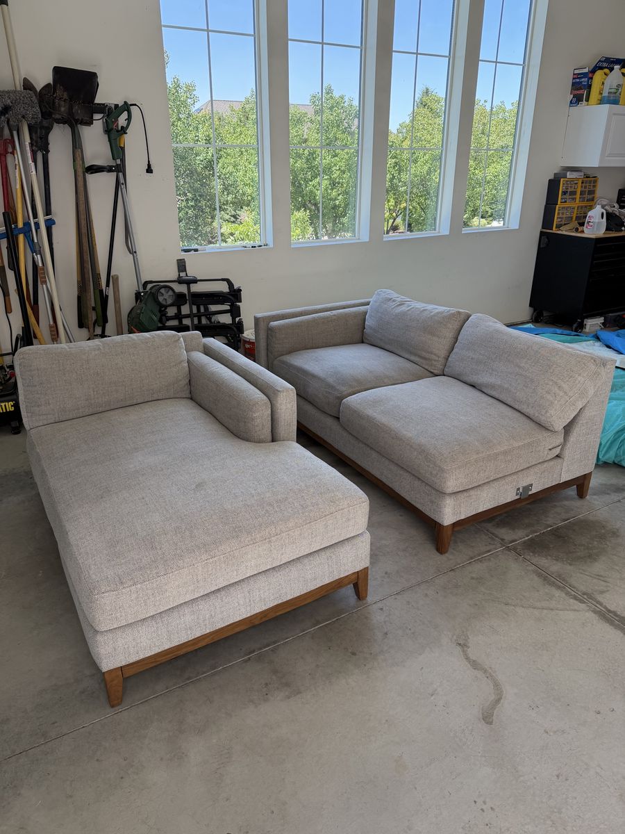 Couch with chaise