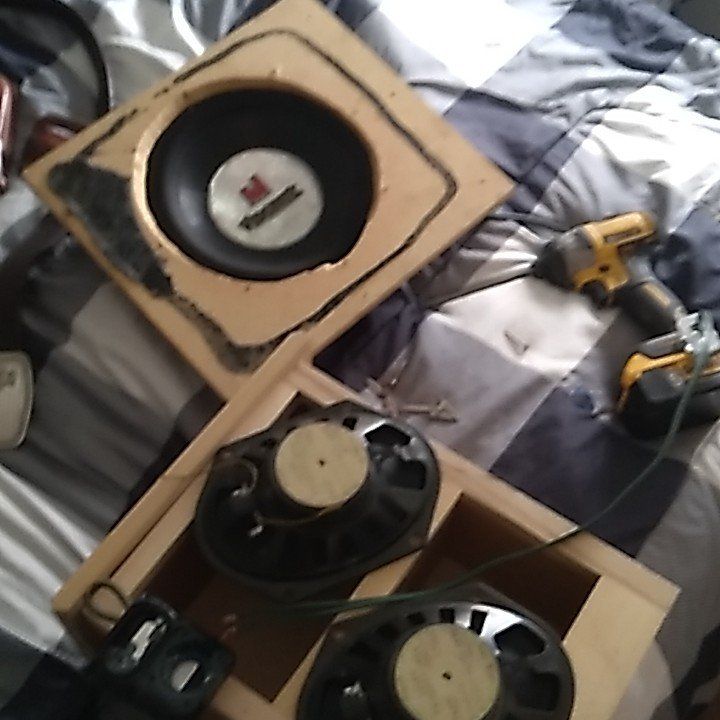 10 inch sub with truck speakers