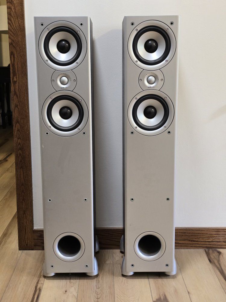 Main image 3