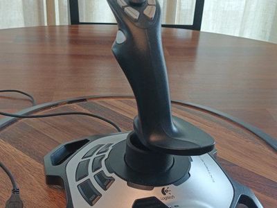 Logitech Extreme 3D Pro Precision Flightstick Joystick