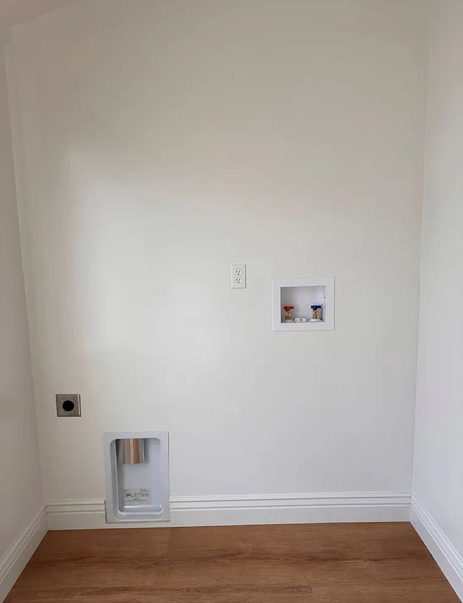 Main image 8