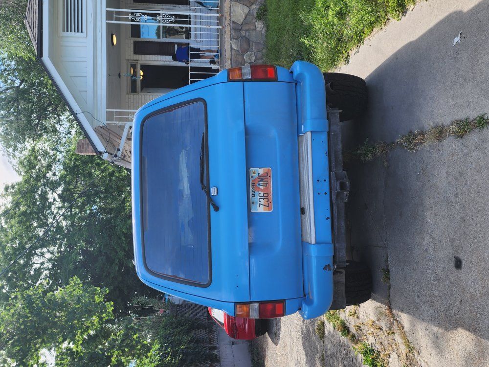 Main image 3