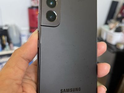 Samsung Galaxy S22 5G (Unlocked) ,so nice