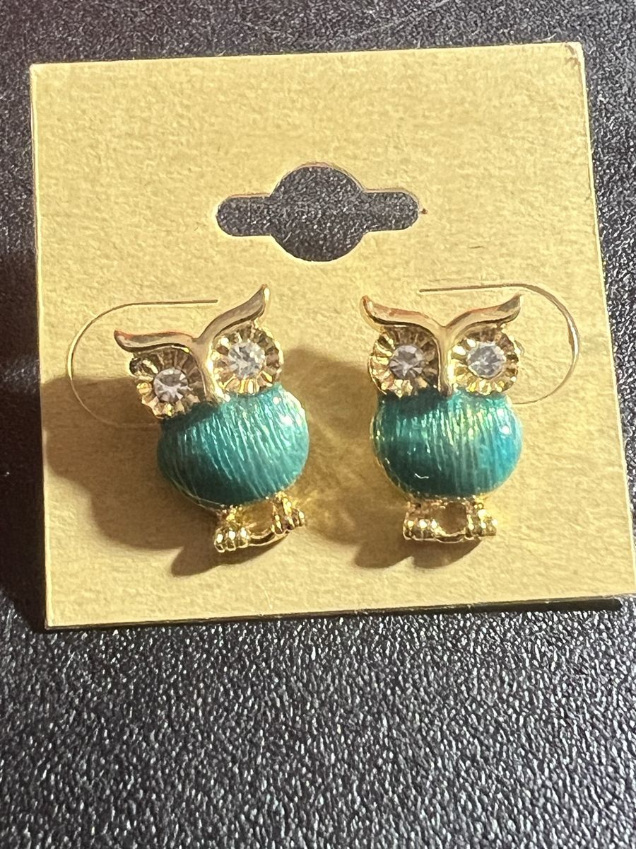 Cute Gold Tone Teal Owl Stud Earrings with Clear Rhinestone Eyes